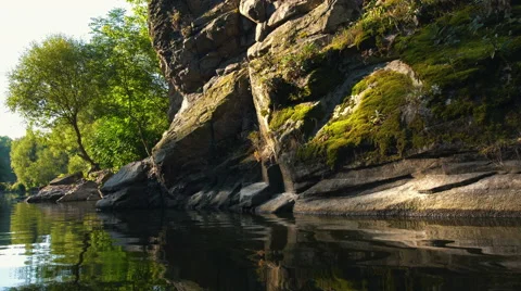 Boat mooring in canyon Stock Footage 65367155