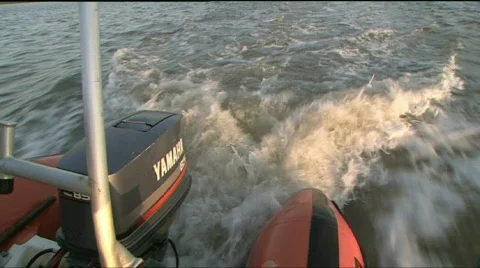 Boat motor 動画素材 378066
