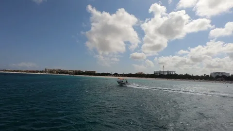 Boat in the Ocean of Aruba Video stock 102798546