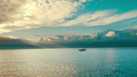 Boat passing in the ocean Stock-Footage 149788517