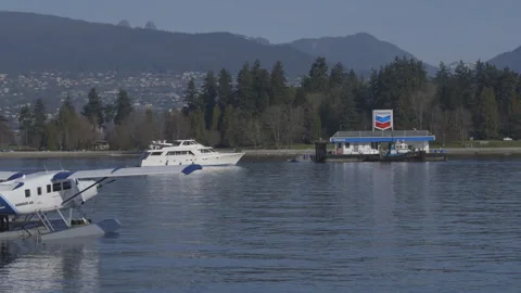 Boat Pulling Up to Gas Station Video stock 147705177