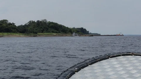 Boat Ride in an amazon River Negro/ Volta de barco pelo Rio Negro Stockbeeldmateriaal 101959580