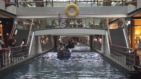 Boat ride inside the Shoppess at Marina Bay Sands. Stock Footage