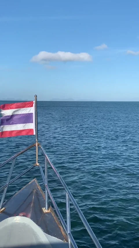 Boat ride in Kho Phi Phi 库存影片 344768858