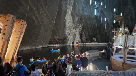 Boat Ride Queue in Teresa Mine Video stock 345689687
