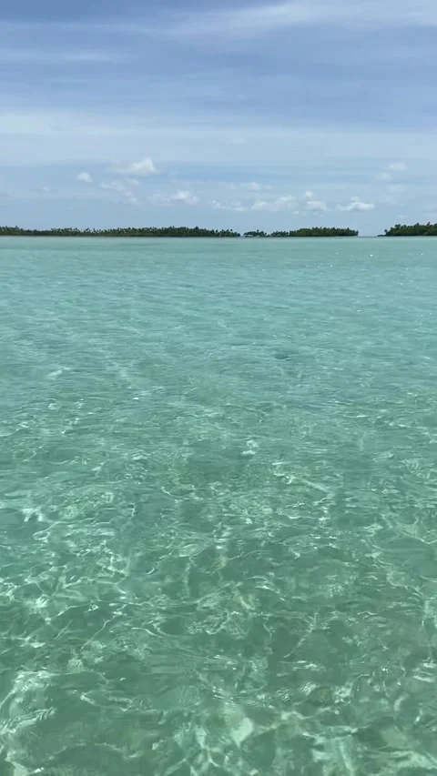 Boat ride on Rangiroa lagoon Stock Footage 344426616