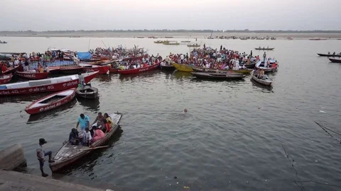 Boat ride on the River Ganges Stock Footage 115938399