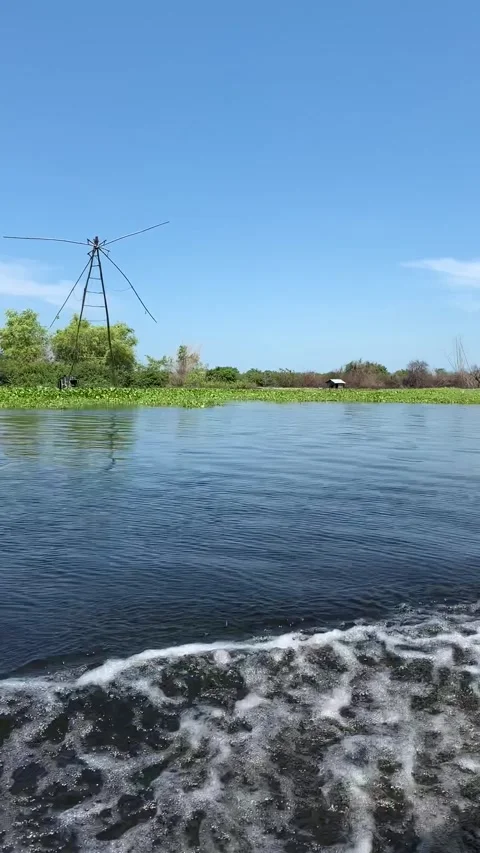 Boat ride on the Sangkar River Stock-Footage 341171148