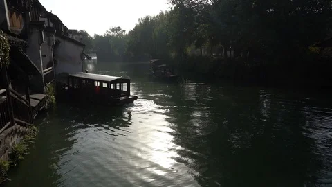 Boat on the river in ancient town 스톡 동영상 126398533