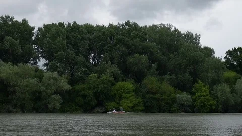 Boat on the river Stock-Footage 76112734