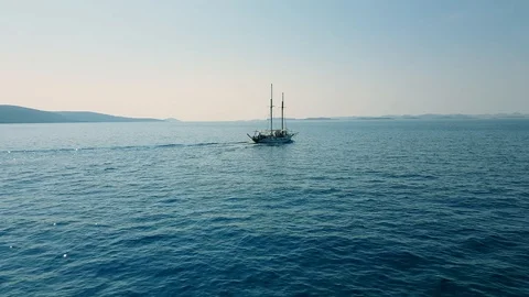 Boat sailing on the Adriatic sea Stock Footage 99659307