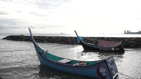 Boat on the sea 스톡 동영상 212767934