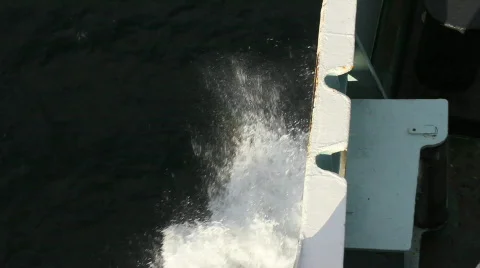 Boat spray causes rainbow Video stock 857008