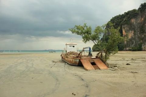 The boat is stranded Foto stock