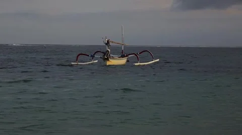 Boat at sunset 動画素材 40488683