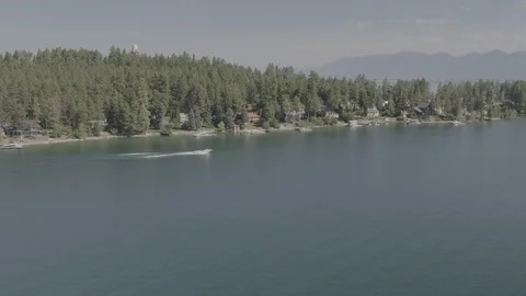 Boat on th lake. Stock Footage 122053274