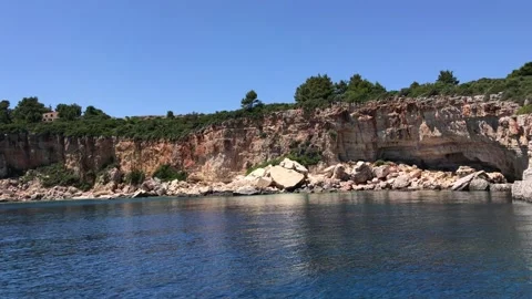 Boat trip around eastern Alonissos island. Unique scenery in Sporades, Greece Stock Footage 149890528