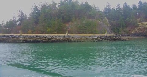 Boat wake on a whale watching excursion in La Conner, WA 스톡 동영상 94235946