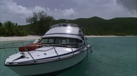 Boat in water Stock Footage 22664272