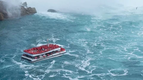 Boat with Waterfall Animation 库存影片 119788378