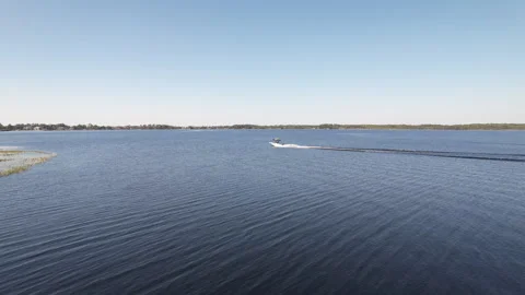 Boat.chainoflakes Stock Footage 337904028