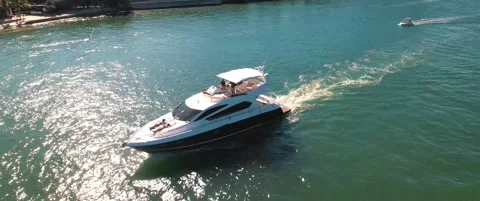 Boating in Miami Stock-Footage 200926710