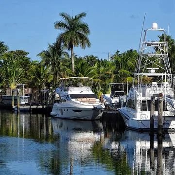 Boats in a backyard Stock Photos
