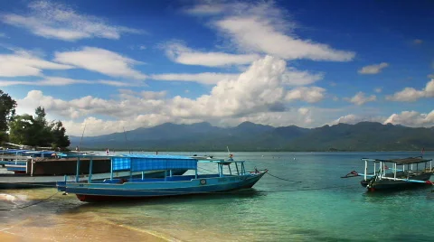 Boats on the beach loop Stock Footage 842754