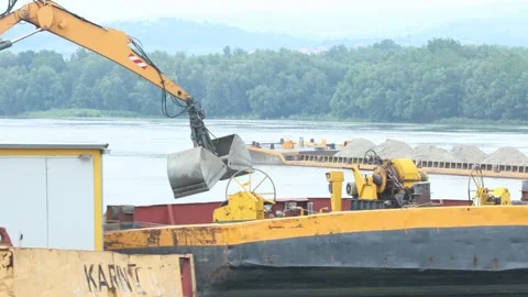 Boats bringing sand for unloading Video stock 152875393