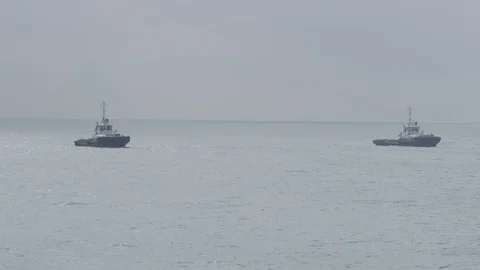 Boats far from camera Видео 123779698