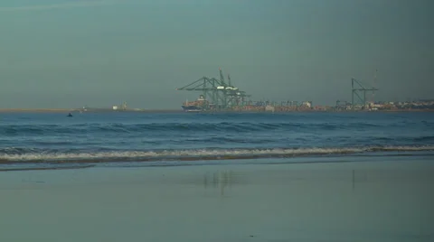 Boats in harbor Stockbeeldmateriaal 32588720