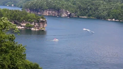 Boats on lake Video stock 7734741