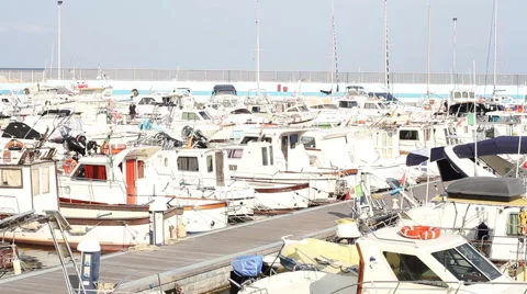 Boats in port 動画素材 65251661