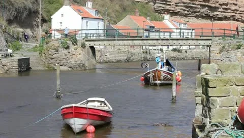 Boats at Staithes Stock-Footage 11145301