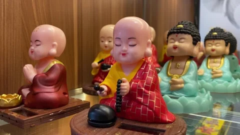 Bobblehead Buddhist monk dolls Stock Footage 311911537
