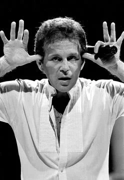 Bobby Vinton on Solid Gold in 1983 Credit: Ron Wolfson / MediaPunch Foto stock