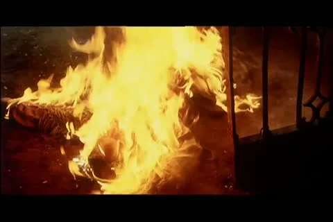 Body going up in flames 스톡 동영상 11347026