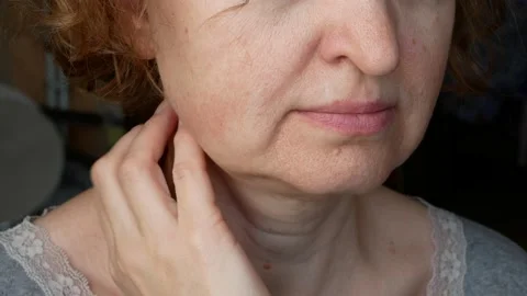 Body language, hand scratching the neck - a symbol of doubt and insecurity .. Stock Footage 233829439