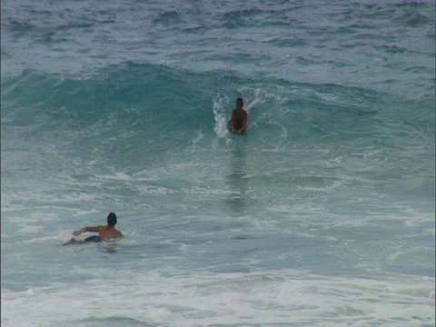 Bodyboarder Riding Waves Stock-Footage 22244803