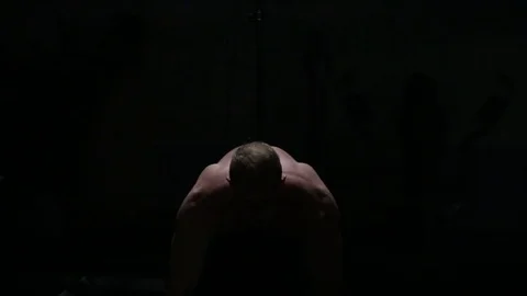 Bodybuilder workout Video stock 76168206