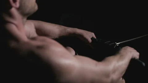 Bodybuilding exercise on the back and quadriceps Vídeo Stock 93258166