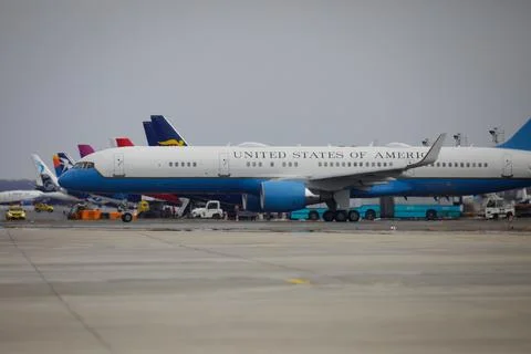 Boeing C32 Air Force Two or the plane carrying the Vice President of the Un.. Stock Photos
