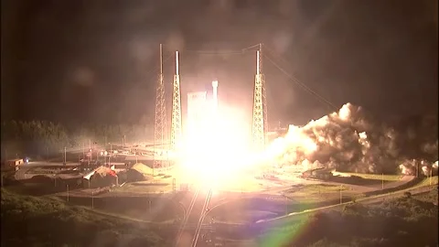 Boeing CST-100 Starliner Orbital uncrewed Test Flight launch from Kennedy Space Video stock 277709280