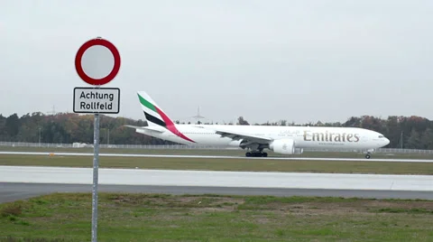 Boeing Emirates Stock Footage 32677303