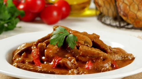 Boeuf, Stroganow. Presentation of the dish. 360 degree rotation. Stock Footage 133491901