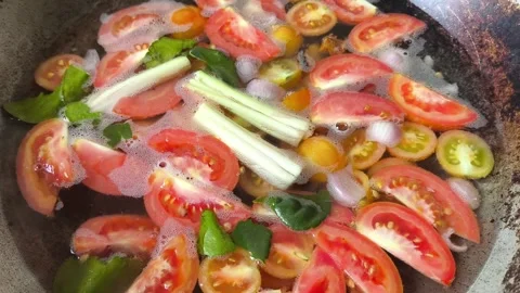 Boil herbs Stock Footage 335668749