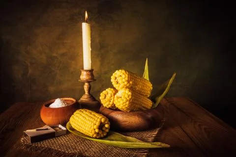 Boiled corn on the cob Stock Photos