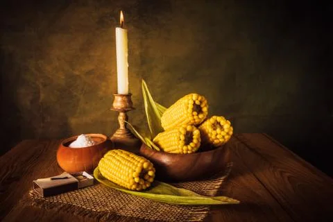 Boiled corn on the cob Stock Photos