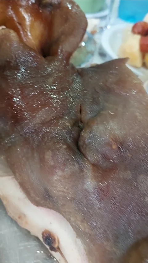 Boiled pig head served on a platter traditional galician cuisine Видео 340072080