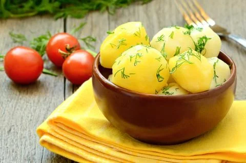 Boiled potatoes with dill Stock-Fotos